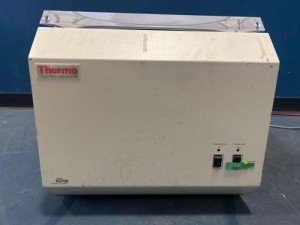 Savant SpeedVac High Capacity Concentrator SC210A