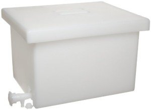 SP Bel-Art Heavy Duty Polyethylene Rectangular Tank with Top Flanges and Faucet; 15.25 x 12 x 19 in. (H34095-0000)