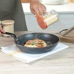 10 Ounce Clear Plastic Spice Shaker with Lid