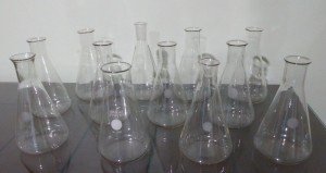 4 Pack of 500 mL PYREX Erlenmeyer Flasks