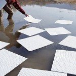 Oil-Only Absorbent Mat Pads - 100 Count Pack