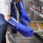 Heat Resistant Silicone Oven Mitts - Extra Long Navy
