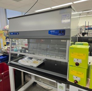 Labconko Clean PCR Work Station Enclosure