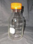 Pyrex 500mL Round Media Storage Bottle with Cap