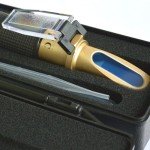 Dual Scale Refractometer for Sugar Measurement