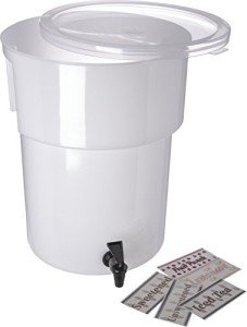 5 Gallon Round Beverage Dispenser with Spigot