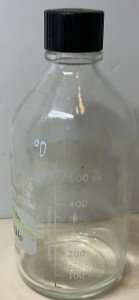 500 ml L Graduated Meadow Bottles with Caps