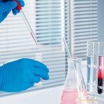 2ml Leak-Proof Plastic Sample Vials - 100 Pack