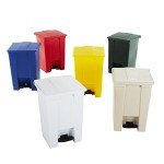 Rubbermaid 12-Gallon Step-On Trash Can, Red