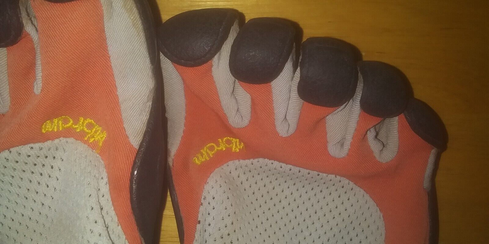 Vibram Fivefingers JR  31 Water Shoes 