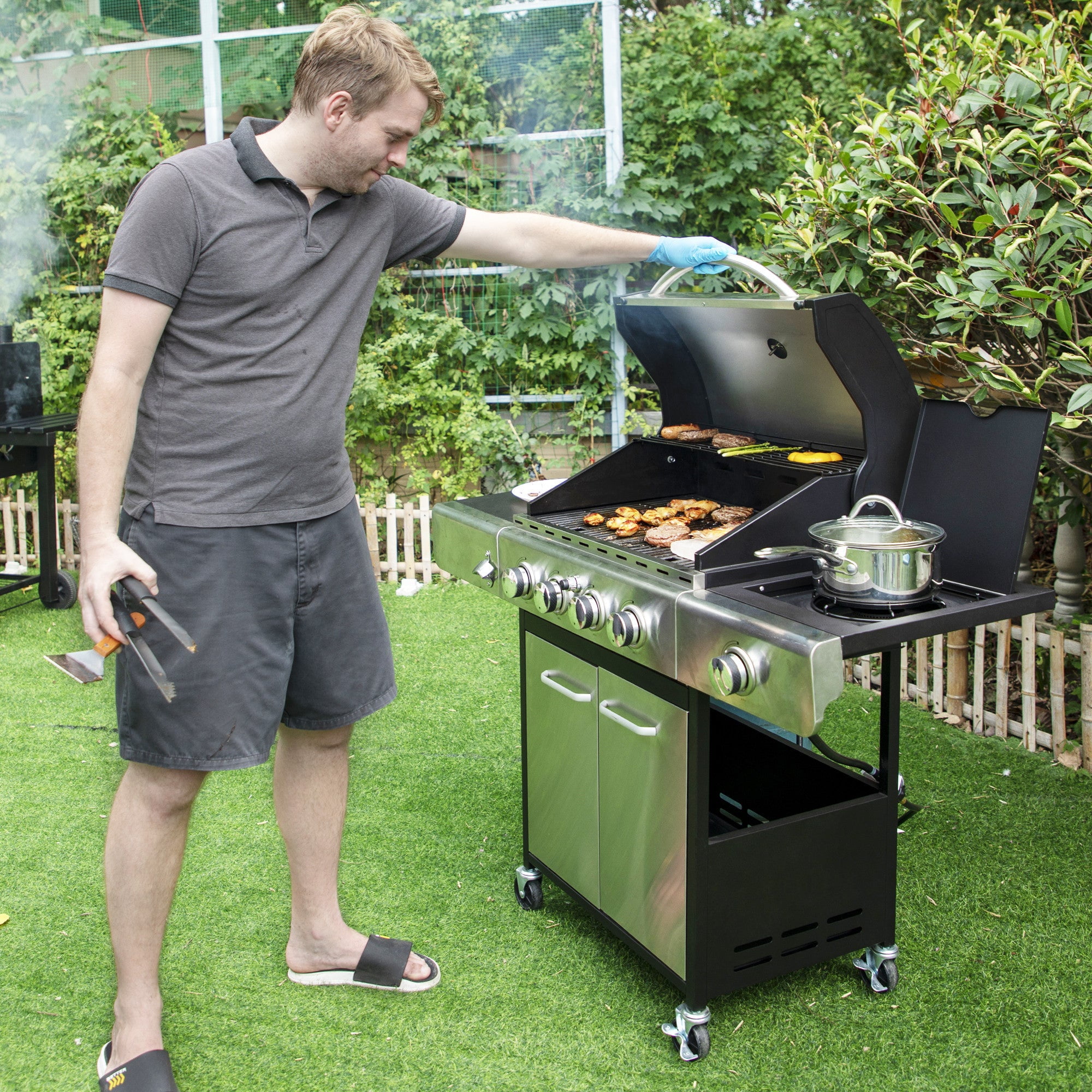 Sophia & William 4-Burner Portable Gas Grill