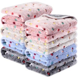 Tudomro 8 Pcs Guinea Pig Bedding Cage Liners Bulk Waterproof Blankets Small Animal Flannel Throw Bedding Absorbent Reusable Pet Pee Sleep Mat Pad Cover for Hamster Ferret (Dot,12 x 12 Inch)