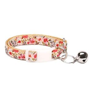 Floral Pet Collars and Leashes for All Sizes