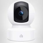 Smart indoor security camera with night vision