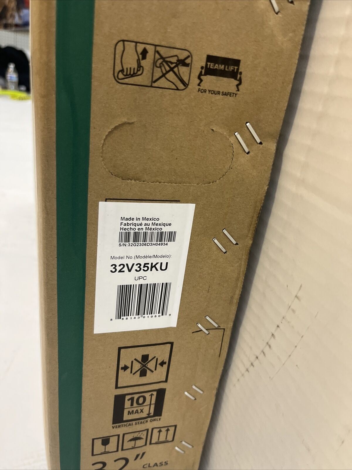 Toshiba 32" LED HD Smart Fire TV