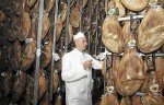 Altos de Iberia | Serrano Ham + Knife + Ham Holder Special Edition | Jamón Serrano + Jamonera + Cuchillo | 15 months | 14-16 Lbrs. |