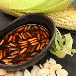 LA COMANDANTA, Salsa Macha jumbo size, Salsa, Salsa Macha, Organic Salsa, Hot sauce, Drizzle on meats, seafood like shrimp, eggs and beyond, Extra Spicy, Chili oil, 33.5 oz (950 G)