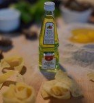 Urbani Truffles, Natural White Truffle Oil Pure Luxury Culinary Creations Real Truffle Oil | All-Natural and Vegan| Perfect for Fish, Salad, Pasta and Meat | Aceite De Trufa, 1.8 fl oz (55 ml)