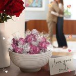 Lindt LINDOR Strawberries and Cream White Chocolate Candy Truffles Friend Heart, Valentine's Day White Chocolate with Strawberries and Cream White Truffle Filling, 3 oz.