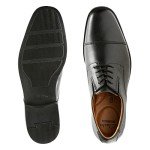 Clarks Men's Black Leather Oxford Shoe, Size 10.5