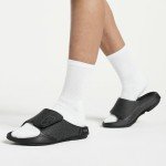 OOFOS OOahh Sport Flex Recovery Sandal, Black Matte - Women’s Size 13, Men’s Size 11