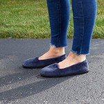 Dearfoams Women's Rebecca Lightweight Cozy Memory Foam Closed Back Slipper with Wide Widths, Peacoat, 9-10