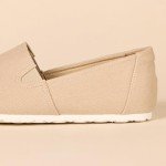 Amazon Essentials Women's Casual Slip-On Canvas Flat, Taupe, 8