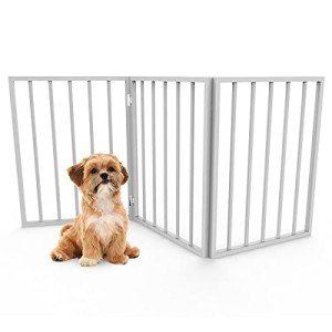 PETMAKER Pet Gate – Dog Gate for Doorways, Stairs or House– Freestanding, Folding, Accordion Style, Wooden Indoor Dog Fence (24-Inch, White)