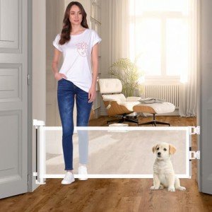 Retractable 14" Dog Gate for Doorways and Stairs