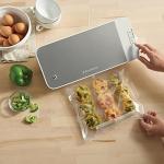 FoodSaver VS2150 Vacuum Sealing System – White/Silver
