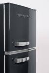 Frigidaire 7.5 Cu Ft Retro Black Mini Refrigerator