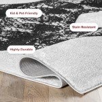 nuLOOM 5x8 Thomas Paul Serpent Area Rug, Black & Off White, Snake Design, Non-Slip Backing, Stain Resistant, For Bedroom, Dining Room, Living Room, Hallway, Office, Kitchen, Entryway