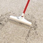 ROBERTS 12" Carpet Rake with 51" Handle