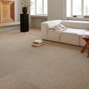 24 Non-Slip Carpet Tiles - Easy DIY Installation