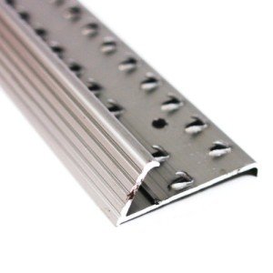 M-D 36-Inch Fluted Carpet Gripper with Teeth