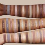 Lamora Nude Neutral Eyeshadow Palette - 12 Shades