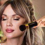 Organic Retractable Kabuki Brush for On-the-Go Beauty