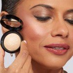 Laura Geller Baked Natural Glow Highlighter - Portofino