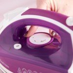 RUSSELL HOBBS 2400W Supreme Steam Iron 23060