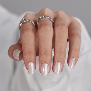 Vanilla Glazed Short Square Press On Nail Kit