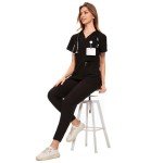 CozyFit Women's Scrubs Set with 8 Pockets - Black