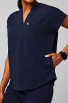 Fabletics Women's Evolve 3-Pocket Scrub Top with an Oversized Fit - MotionTech, 4-Way Stretch, Wrinkle-Resist, Anti-Shrink, XL, Navy