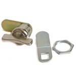 Camco Offset Cam Lock | Features an Easy Turn Thumb-Operated Style Lock, Includes a 5/8-Inch Offset and a Straight CAM, and Designed for New/Replacement Installations on RVs, Boats, and More (44333)