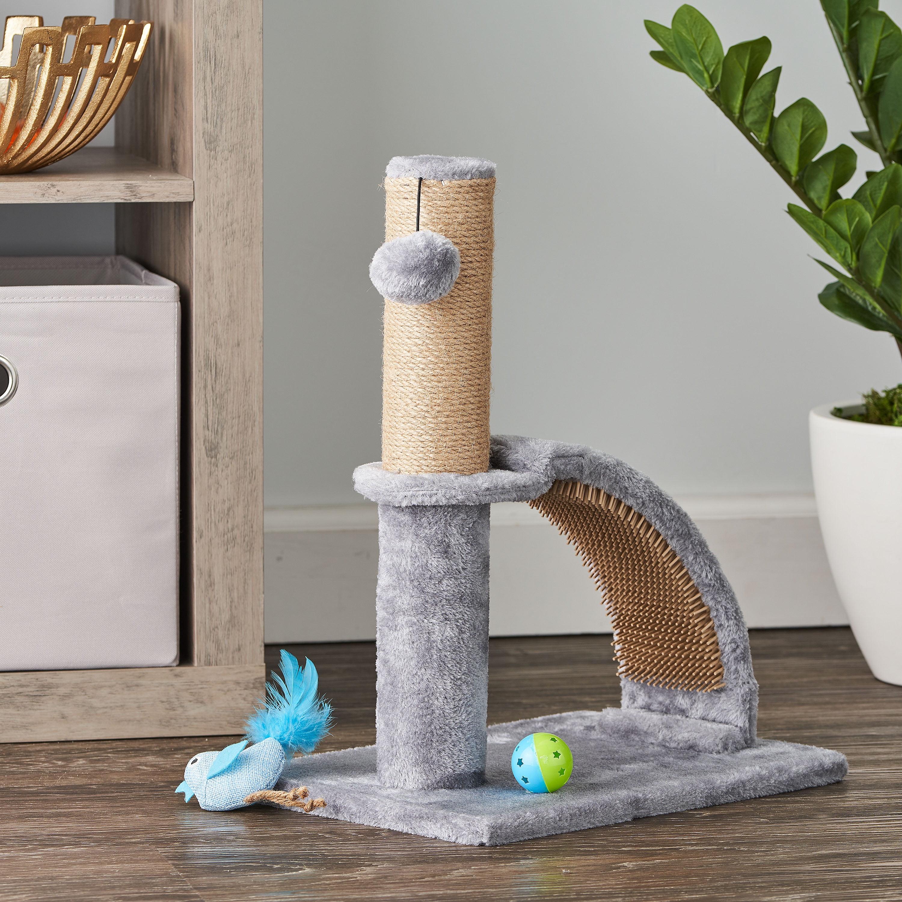 Jute Cat Scratching Post with Massager