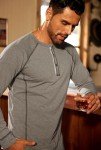 Men's Casual Grey Henley T-Shirt - Trendy Style