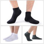 Men's Moisture-Wicking Cushioned Ankle Socks