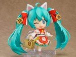 Good Smile Character Vocal Series 01: Hatsune Miku (Maneki Miku Ver.) Nendoroid Action Figure, Multicolor