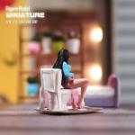 RoofWorld Painted Miniatures 1/18 1/24 1/64 1/43 1/87 Scale Toilet Anime Girl Scene Props Figure Dolls Unpainted Model for Cars Vehicles (Painted, 1/24 Scale)