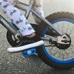 Kids' Lightweight Machine-Washable Sneakers (Black, EU 30)