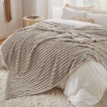 Bedsure King Size Cozy Fleece Blanket 274x228 cm